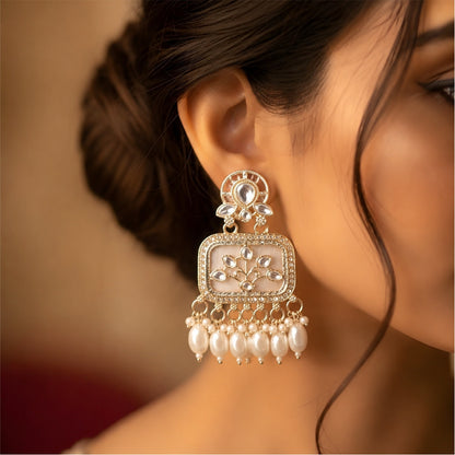 Elara Floral Pearl Earrings