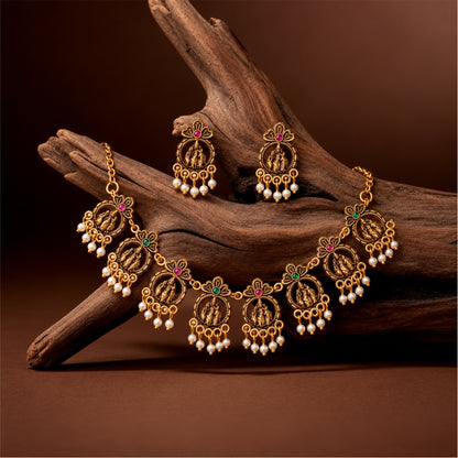 Elysia Divine Medallion Necklace Set