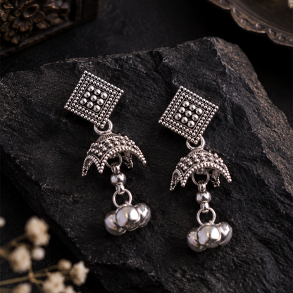 Elegant Oxidised Diamond-Shape Jhumka Earrings